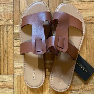 Brand new with tags! Forever 21 size 7.5 sandals